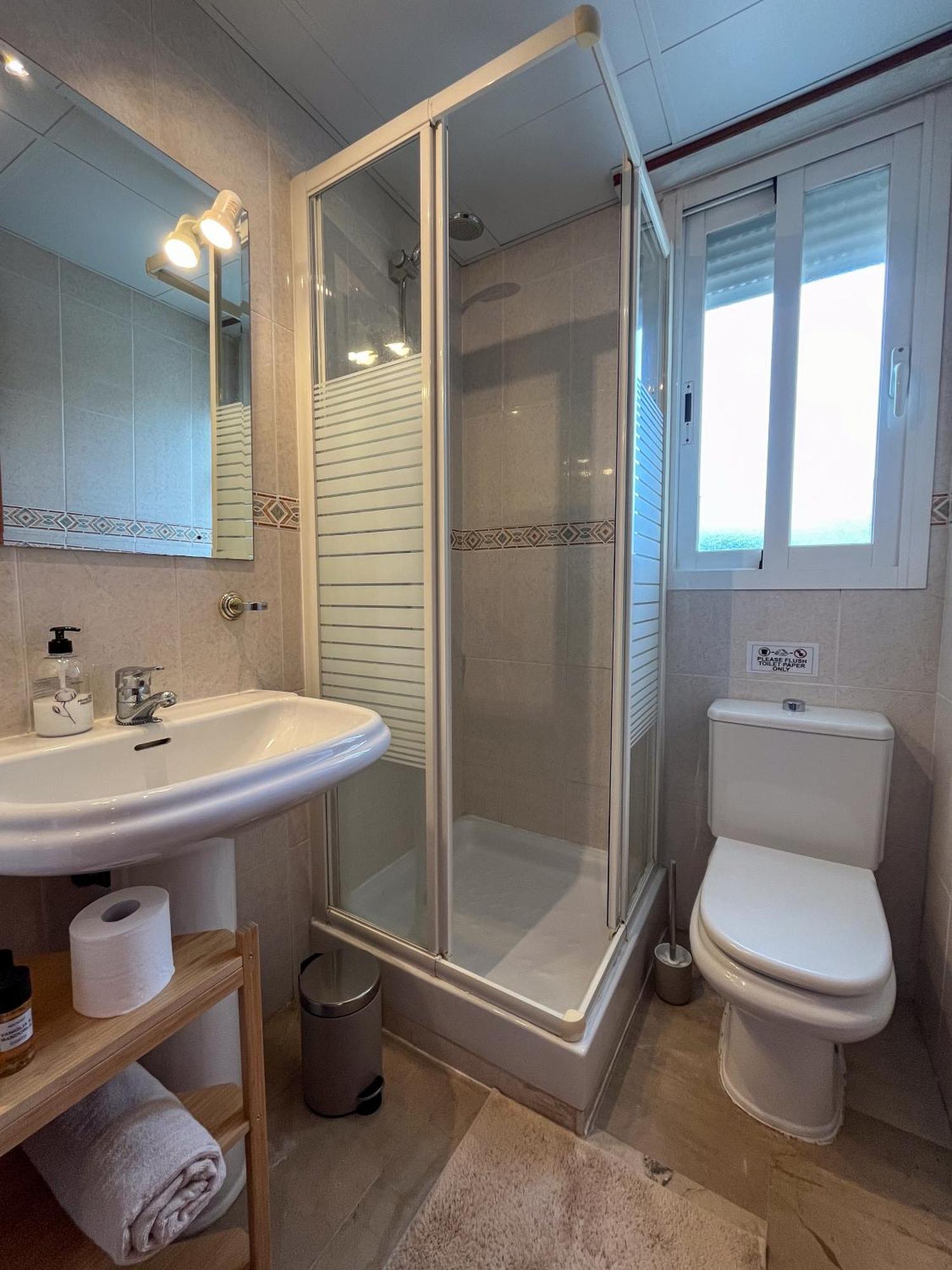 Appartement Spacieux Avec Terrasse Et Piscine Benalmádena Exterior photo